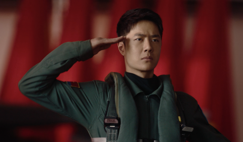 电影《长空之王》4月28日正式上映，王一博胡军演绎蓝天勇士